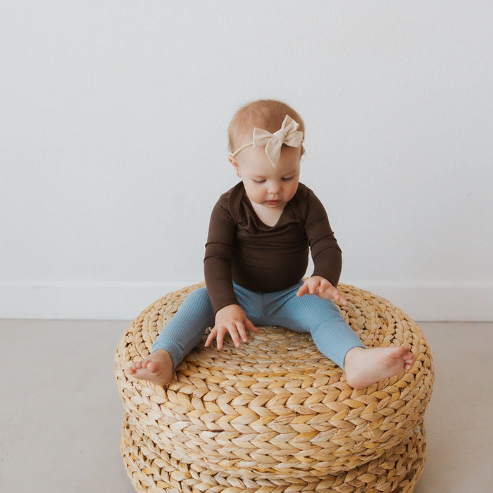 Infant Wearing Kyte Baby Ribbed Leggings with Elastic Waist in Slate