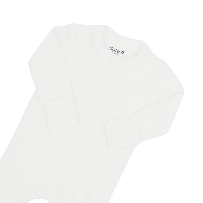 Zipper garage on Kyte Baby Ribbed Zippered Footie in Cloud