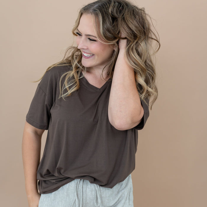 Close up of the Womenβs Relaxed Fit V-Neck in Espresso on a model