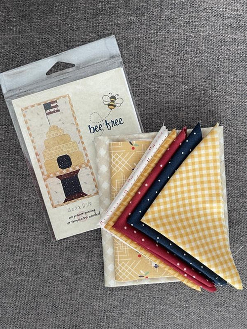 Bee Free Mini Quilt