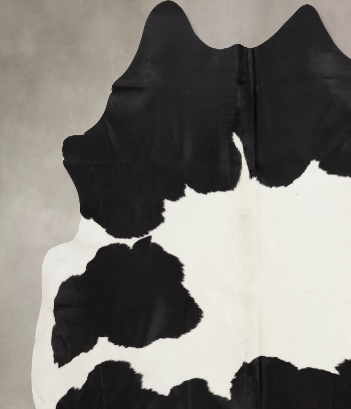 Black and White Cowhide Rug #B10746