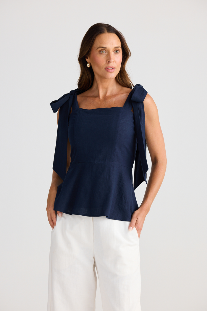 Brave + True Pippa Top BT25372-1 in navy with tie shoulder straps – Dotique