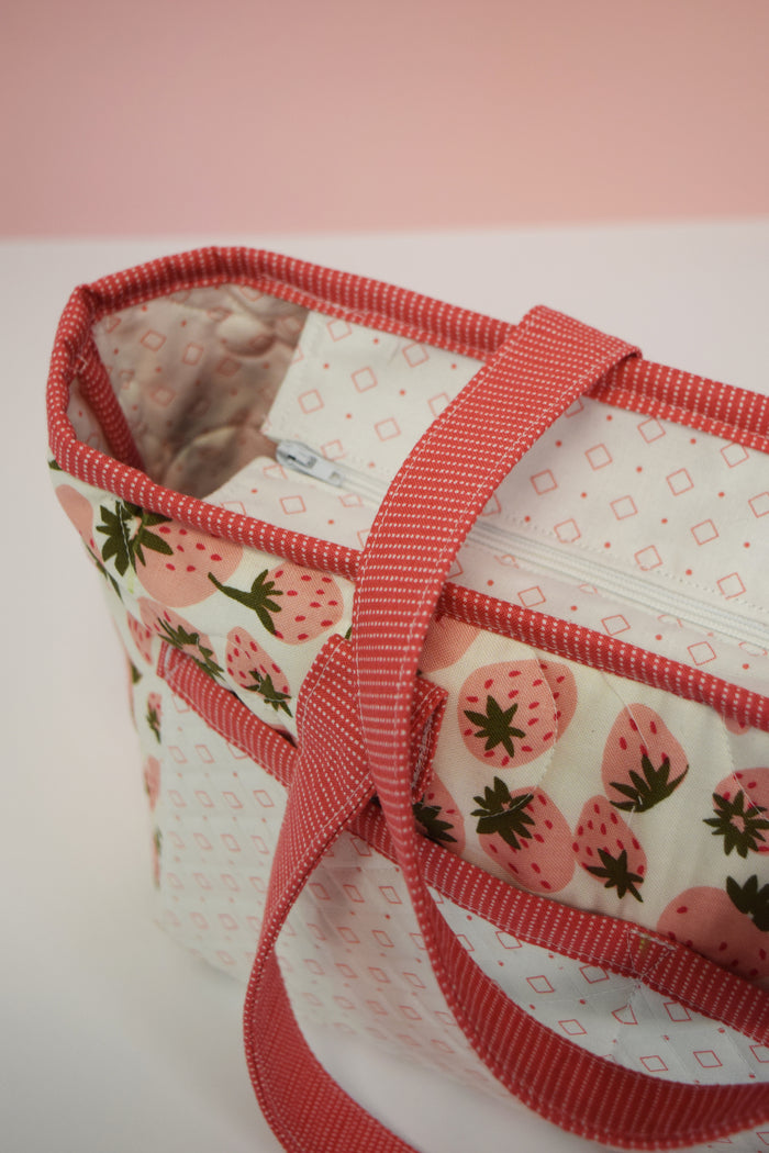 Cheri Poppins Bag- Strawberry