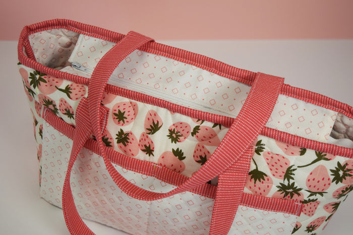 Cheri Poppins Bag- Strawberry