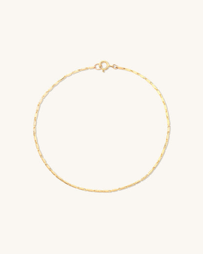 Golden Line Chain Bracelet