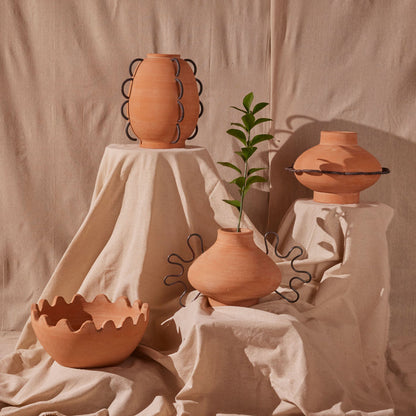 Ines Terracota Vessel - side view
