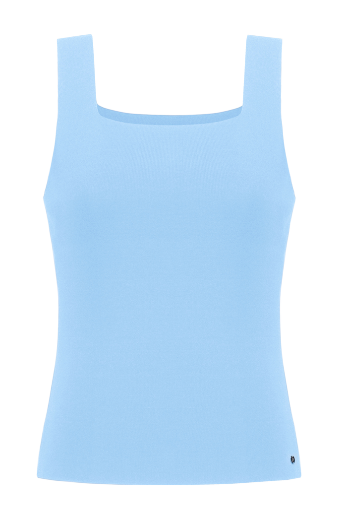 Women’s sky blue viscose-blend camisole with tailored fit by Joseph Ribkoff