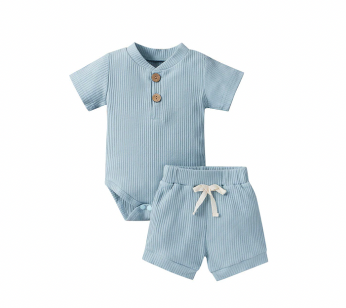 JOSHUA Summer Outfit
