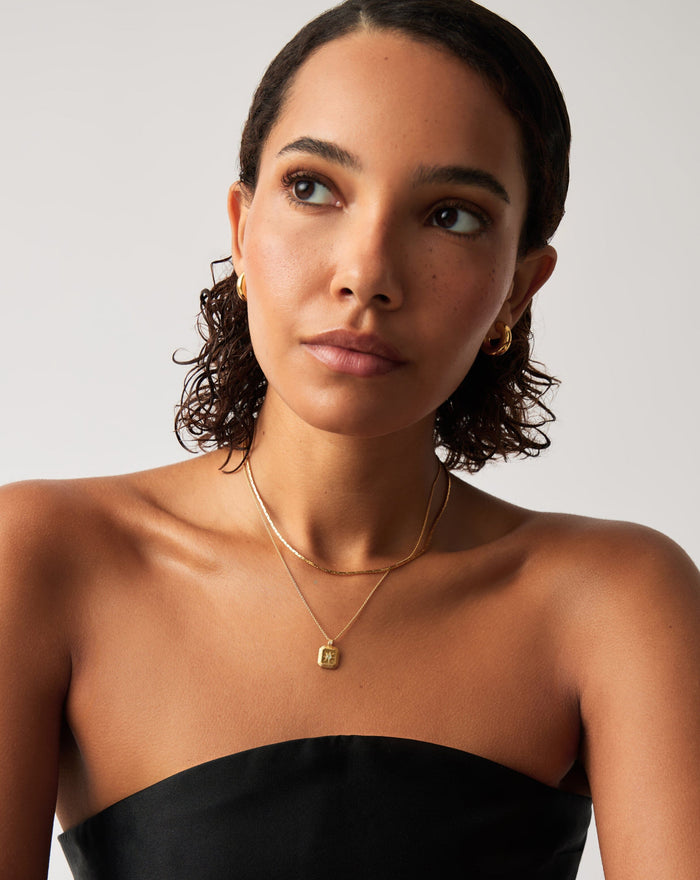 March Birthstone Pendant Necklace | 18k Gold Vermeil/Dyed Aqua Chalcedony Necklaces Missoma