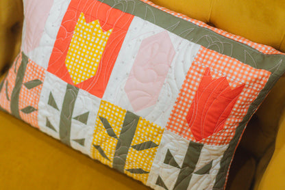 MGQS Tulips Pillow Kit