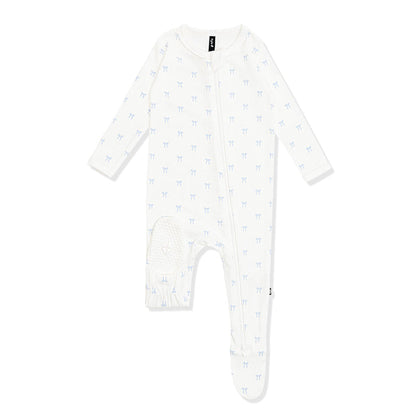 Foot pad showing the Kyte baby Logo on the Pointelle Zippered Footie in Sweet Blue Bow