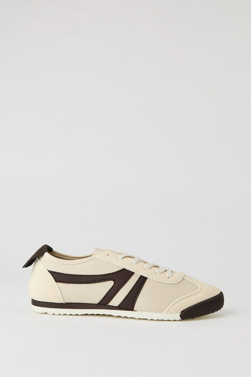 Retro Sneaker