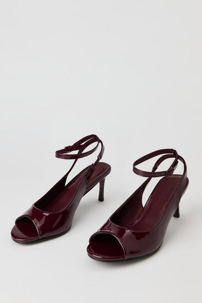 Slingback Kitten Heel