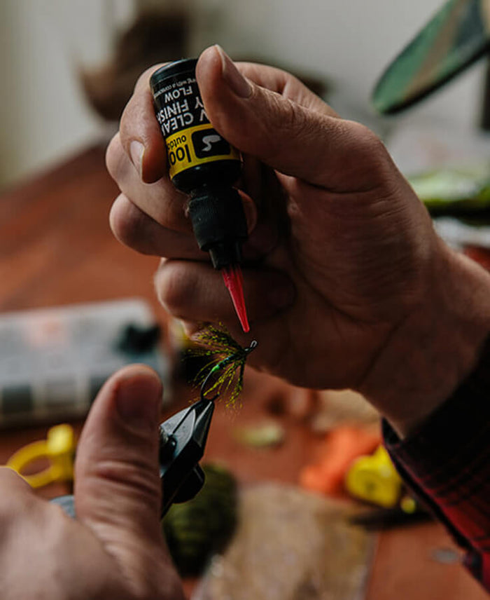 UV Fly Tying Kit