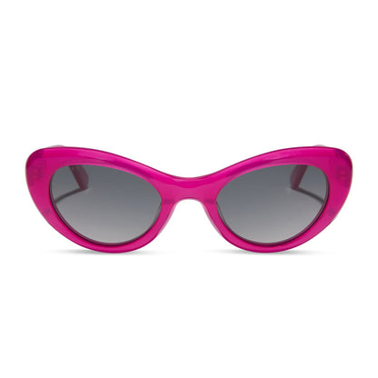 diff eyewear featuring the zaria cat eye sunglasses with a bright tulip pink frame and grey gradient polarized lenses front view